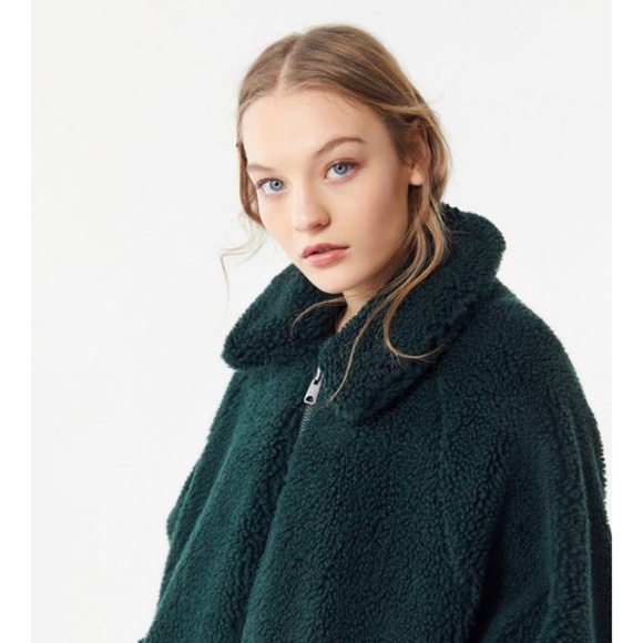 UO Sherpa Jacket in Pink - Picture 2 of 2